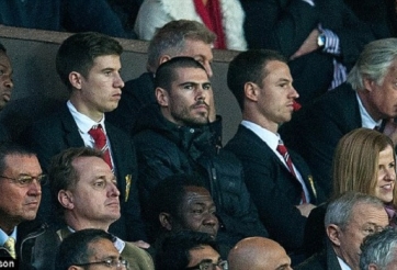 Chuyển nhượng 28/12: Tin chuyển nhượng về Valdes, Montoya, Koke...