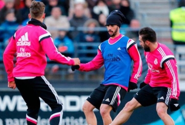 VIDEO: Isco solo điệu nghệ trên sân tập