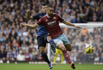 Arsenal sắp có trung vệ giá rẻ chất lượng cao