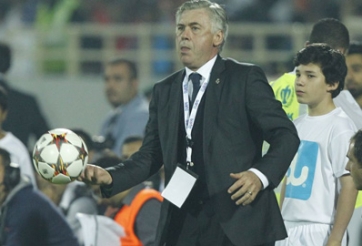 Ancelotti hả hê vì 'lâu lắm mới thua một trận'
