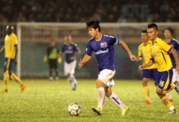 VIDEO: Công Phượng lập cú đúp - HAGL thắng dễ trận mở màn