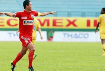 Bình Dương lý giải việc đội trưởng Anh Đức ngồi trên khán đài trận gặp Đồng Tháp