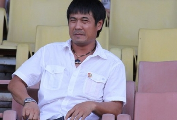 Không có chuyện HLV Hữu Thắng làm GĐKT cho SLNA