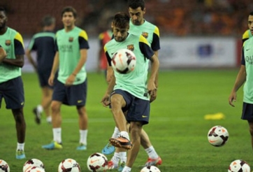 VIDEO: Neymar phấn khích ghi tới 5 bàn thắng trong buổi tập của Barca