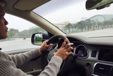 Dương Hồng Sơn mua xe sang gần 4 tỷ