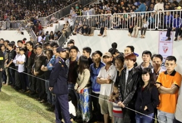 VFF chính thức ra án phạt đối với HAGL vì sự cố 'vỡ sân'