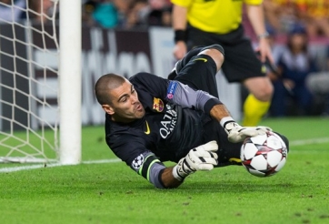 VIDEO: Những pha cản phá xuất sắc nhất của Victor Valdes - Tân binh mới của MU