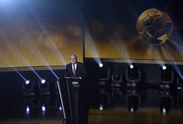 Van Persie thất bại giải Bàn thắng đẹp nhất 2014