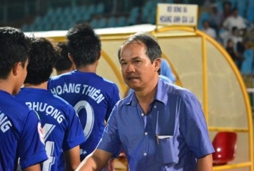 Bầu Đức: Không nên so sánh giữa HAGL với Thể Công