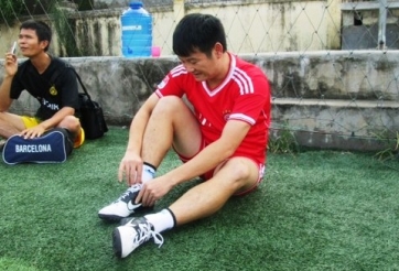 Văn Quyến xuất hiện trong đội bóng của Tuấn Hưng