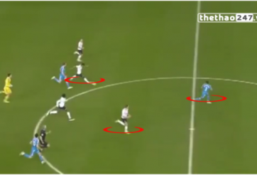 VIDEO: Pha bắt việt vị tồi tệ nhất trong lịch sử Ngoại hạng Anh