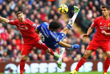 Diego Costa dư sức chấp cả hàng công của Liverpool
