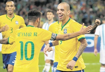 Tiền đạo ĐT Brazil chuẩn bị đấu B.Bình Dương