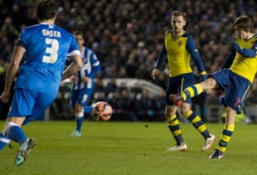 VIDEO: Rosicky thăng hoa, Arsenal đi tiếp tại FA Cup
