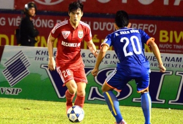 Công Vinh không thể 'cứu' Bình Dương khỏi thất bại