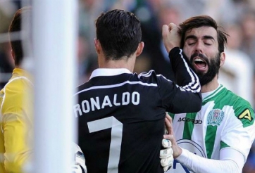 Ronaldo có nguy cơ bị treo giò 12 trận