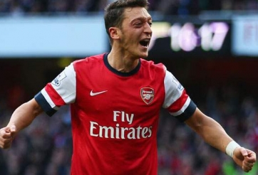 VIDEO: Oezil dứt điểm đẳng cấp nâng tỷ số lên 2-0 cho Arsenal