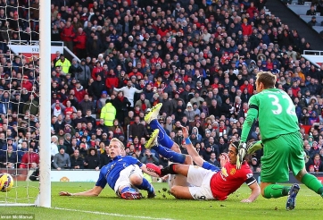 Video clip bàn thắng: Man United - Leicester - Phục hận