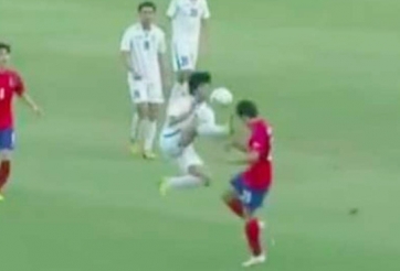 VIDEO: Cú kungfu và màn đấu võ kinh hoàng tại giải King's Cup Thái Lan