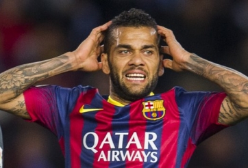 Dani Alves chia tay Barca vào mùa Hè 2015