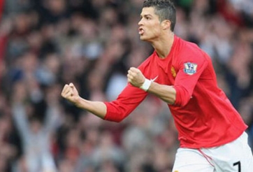 Ronaldo là cầu thủ xuất sắc nhất lịch sử Premier League