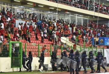 VIDEO: Bạo động ở trận bán kết CAN 2015