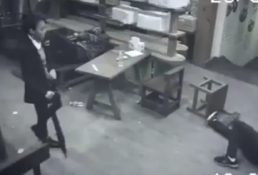 VIDEO võ thuật: Ba tên côn đồ đi quậy phá đụng nhầm nữ cao thủ