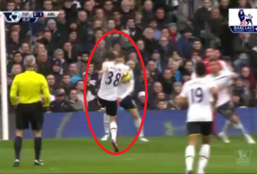 VIDEO: Arsenal mất trắng một quả penalty