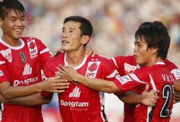 Vì sao B.Bình Dương thua ĐTLA?