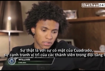 VIDEO: Willian ''tuyên chiến'' với tân binh Cuadrado để giữ vị trí