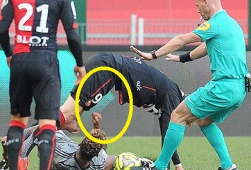 VIDEO: Sao Marseille trả đũa bằng cú đấm trời giáng vào chỗ hiểm đối phương