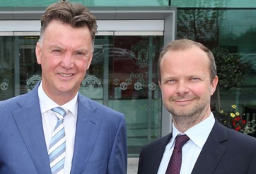 Man Utd: Doanh thu giảm, nợ tăng đột biến