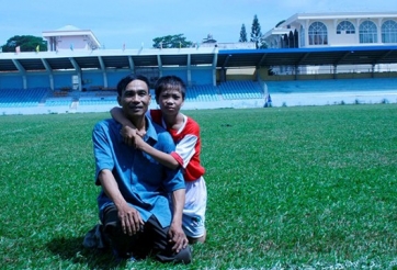 Công Phượng mơ xây sân bóng 'xịn' cho quê hương