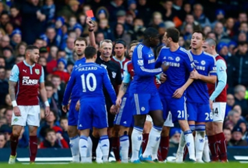 Nemanja Matic chính thức nhận án phạt