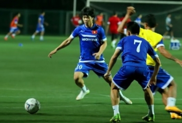 VIDEO: Công Phượng nói gì sau buổi tập đầu tiên cùng tuyển U23 Việt Nam