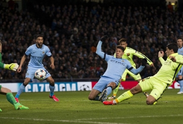 Video clip bàn thắng: Man City - Barcelona - Khi Suarez trở thành ác mộng