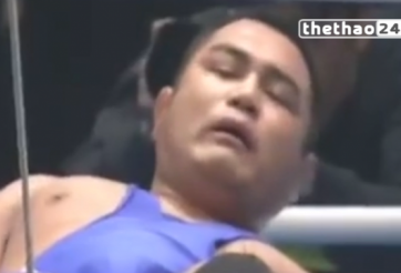 Video võ thuật: Chưa vào trận đấu, võ sĩ đã bị đánh đo ván