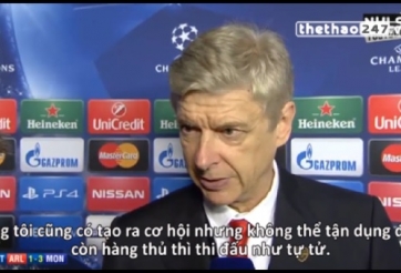 VIDEO: HLV Arsene Wenger chỉ trích hàng thủ Arsenal chơi như 'tự tử'
