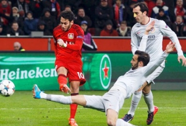 Leverkusen 1-0 Atletico Madrid: Gục ngã trên đất Đức