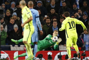 Lý giải nguyên nhân Messi sút trượt penalty