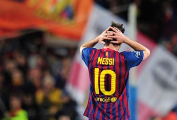VIDEO: 15 pha sút trượt pen trong sự nghiệp của Messi