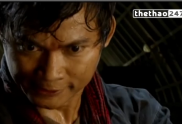 Video võ thuật: Nam diễn viên Ong-bak thể hiện màn đấu võ trên đường ray tàu điện