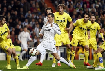 VIDEO: Khi các chân sút Real lộ hình ảnh... chân gỗ trước Villarreal