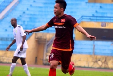 VIDEO: Thanh Bình nâng tỷ số lên 2-1 cho Olympic Việt Nam