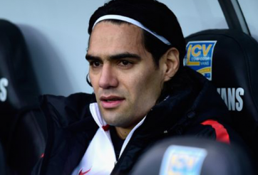 Bắt đầu đếm lùi ngày Falcao ở lại Man Utd