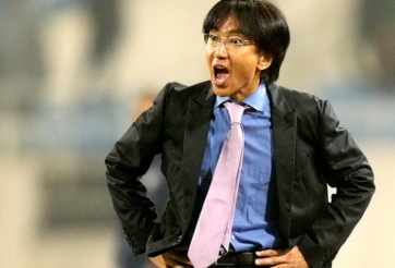 VIDEO: HLV Miura liên tục nổi cáu với các cầu thủ U23 Việt Nam