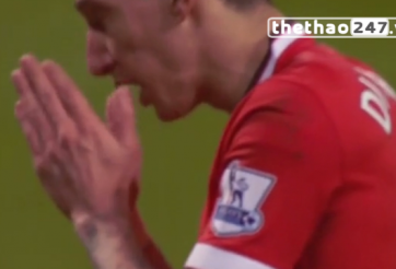 VIDEO: Di Maria vô hai một cách đáng thương trước hàng thủ Arsenal