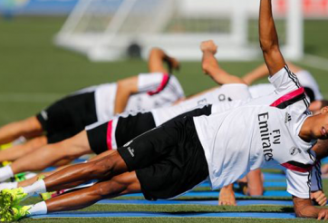 Mourinho mạnh tay vung tiền mua trò cũ ở Real