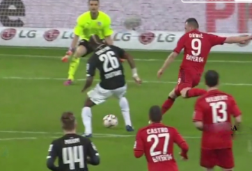 Video clip bàn thắng: Bayer Leverkusen 4-0 Stuttgart (VĐQG Đức 2014/15)