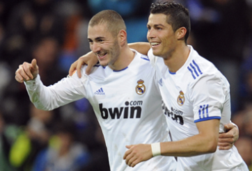 Benzema nguy hiểm hơn Ronaldo ở trận Siêu kinh điển